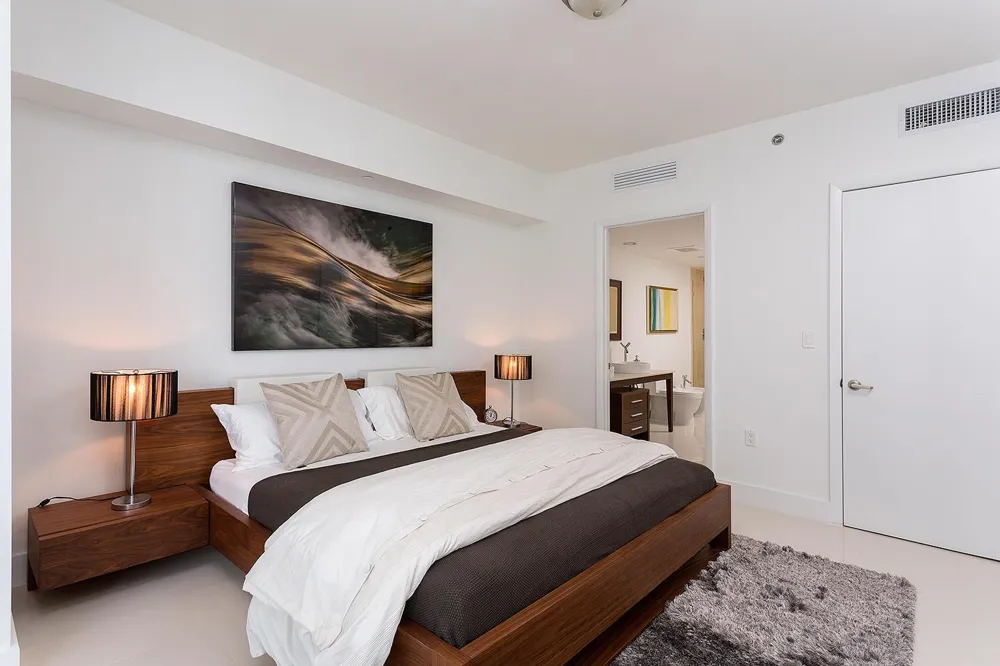 495 Brickell Avenue #4010 Miami, FL 33131