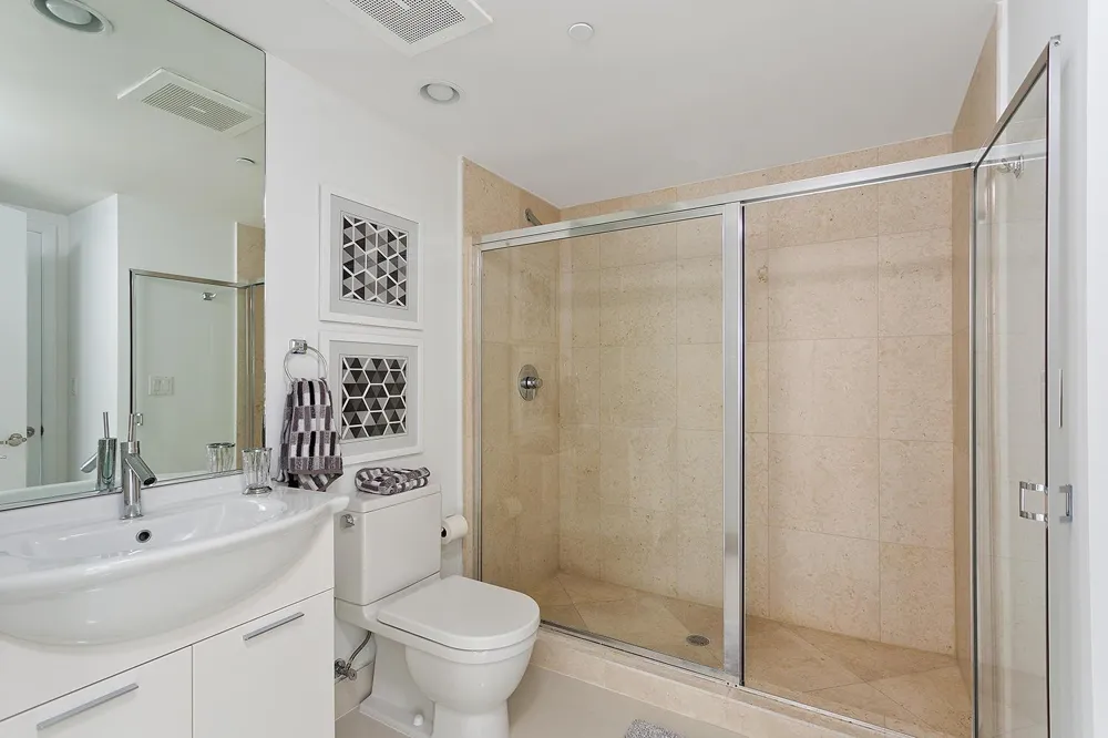 495 Brickell Avenue #4010 Miami, FL 33131