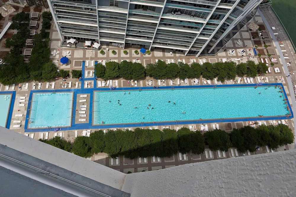 495 Brickell Avenue #4010 Miami, FL 33131