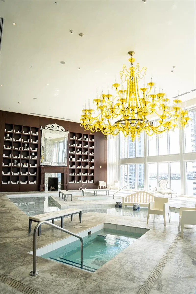 495 Brickell Avenue #4010 Miami, FL 33131