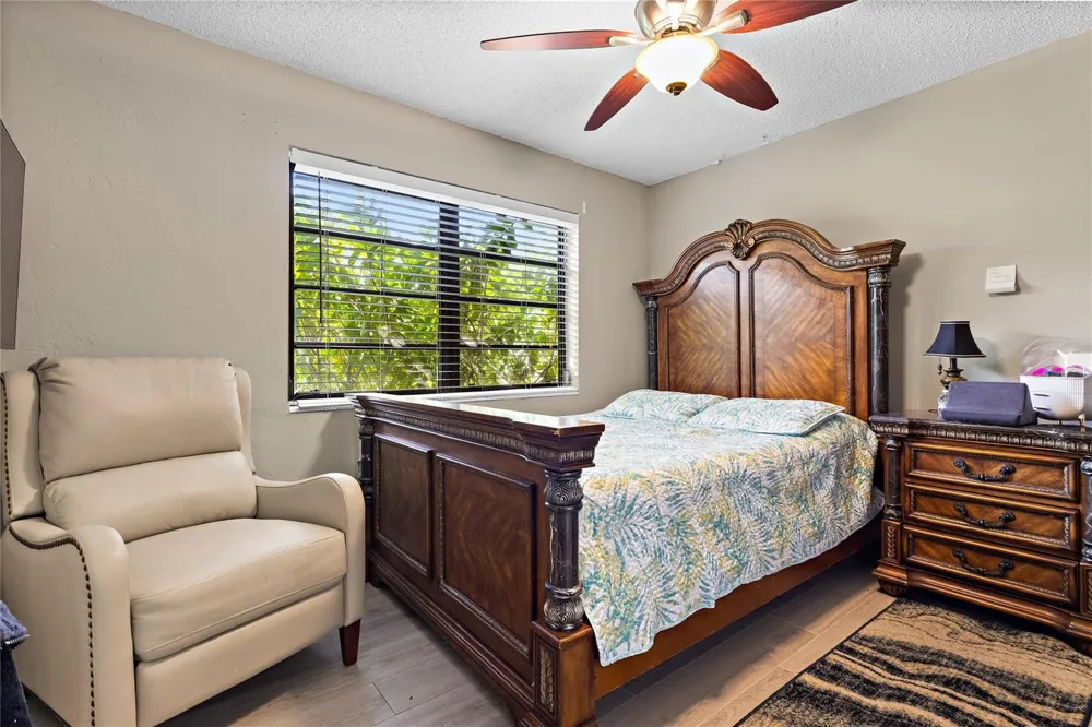 5160 NE 18th Terrace Fort Lauderdale, FL 33308