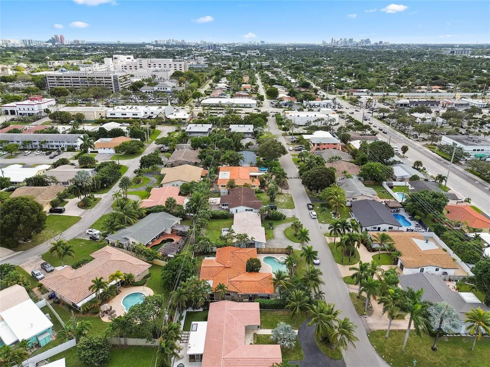 5160 NE 18th Terrace Fort Lauderdale, FL 33308