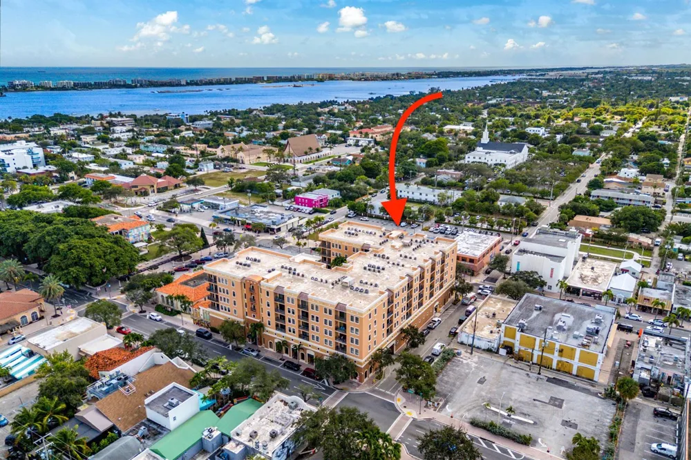 511 Lucerne Avenue #416 
