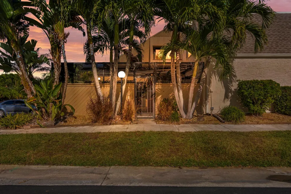 1100 SE Mitchell Avenue #101 Port St. Lucie, FL 34952