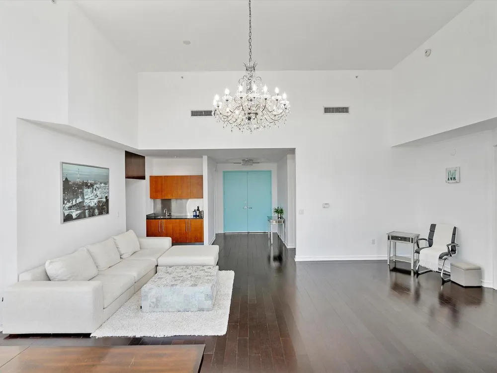 18101 Collins Avenue #401 Sunny Isles Beach, FL 33160