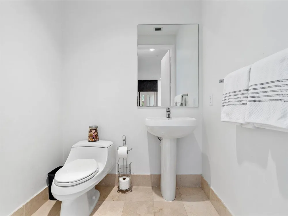 18101 Collins Avenue #401 Sunny Isles Beach, FL 33160