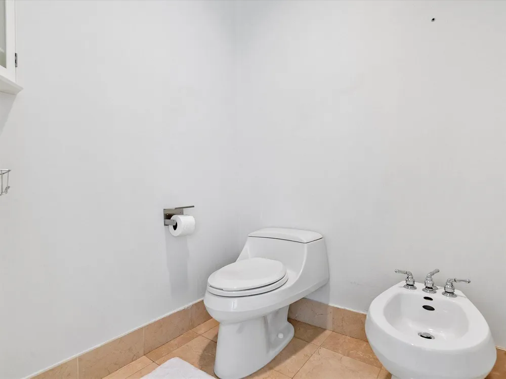18101 Collins Avenue #401 Sunny Isles Beach, FL 33160