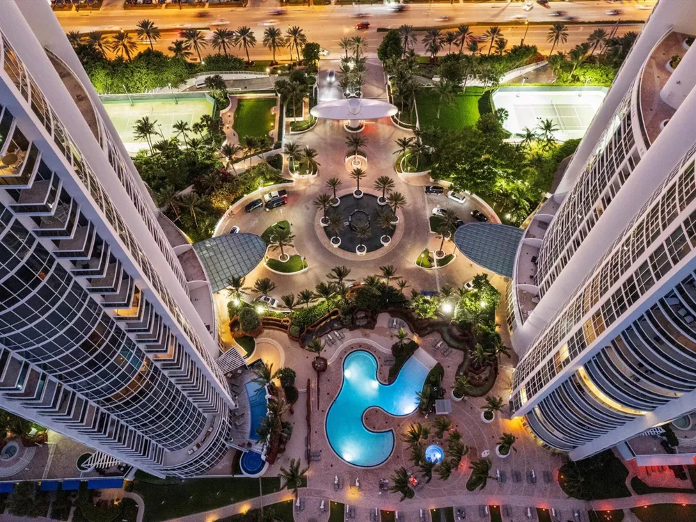 18101 Collins Avenue #401 Sunny Isles Beach, FL 33160