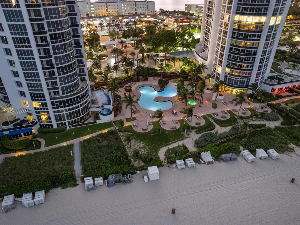 18101 Collins Avenue #401 Sunny Isles Beach, FL 33160