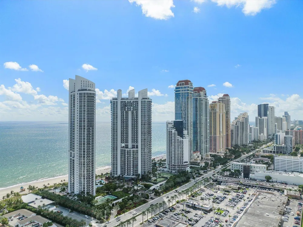 18101 Collins Avenue #401 Sunny Isles Beach, FL 33160
