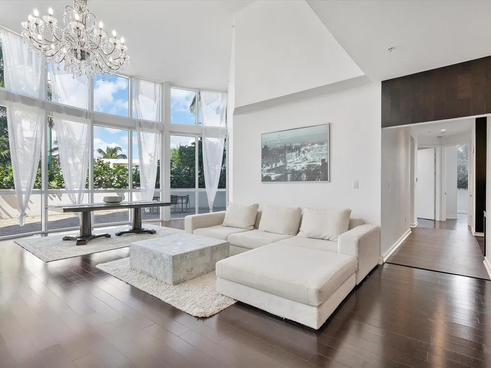 18101 Collins Avenue #401 Sunny Isles Beach, FL 33160