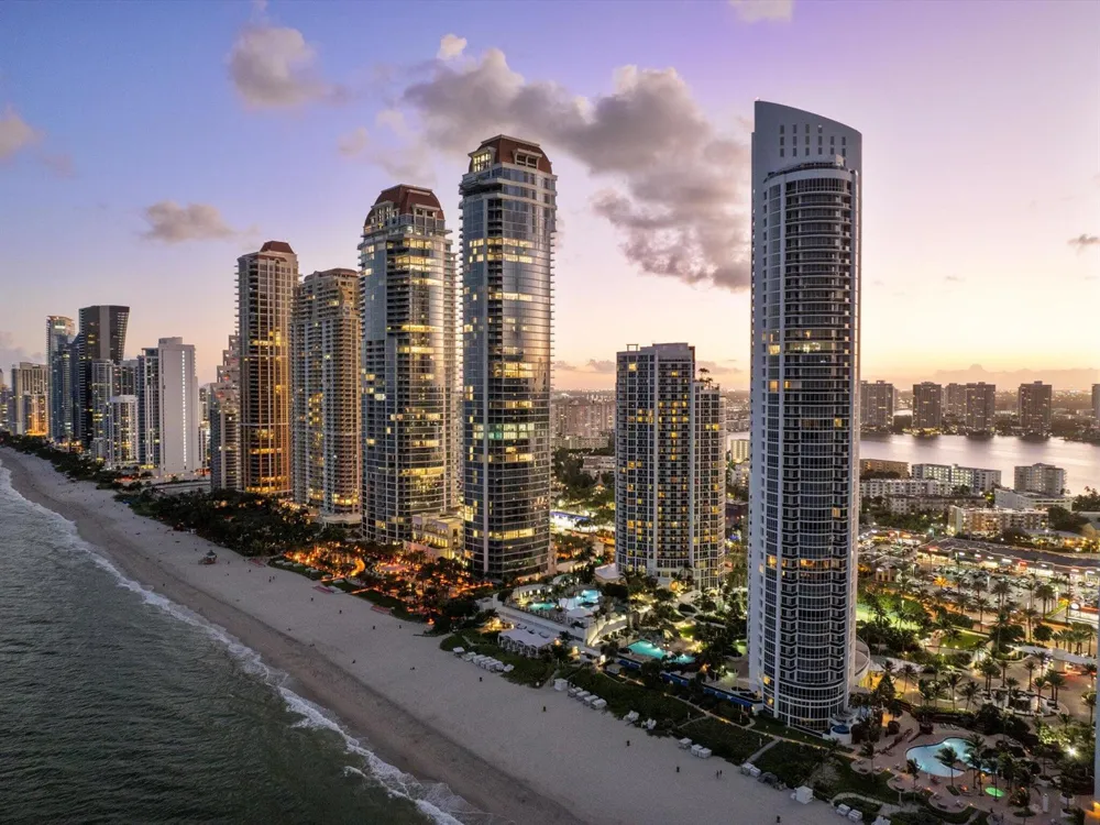 18101 Collins Avenue #401 Sunny Isles Beach, FL 33160