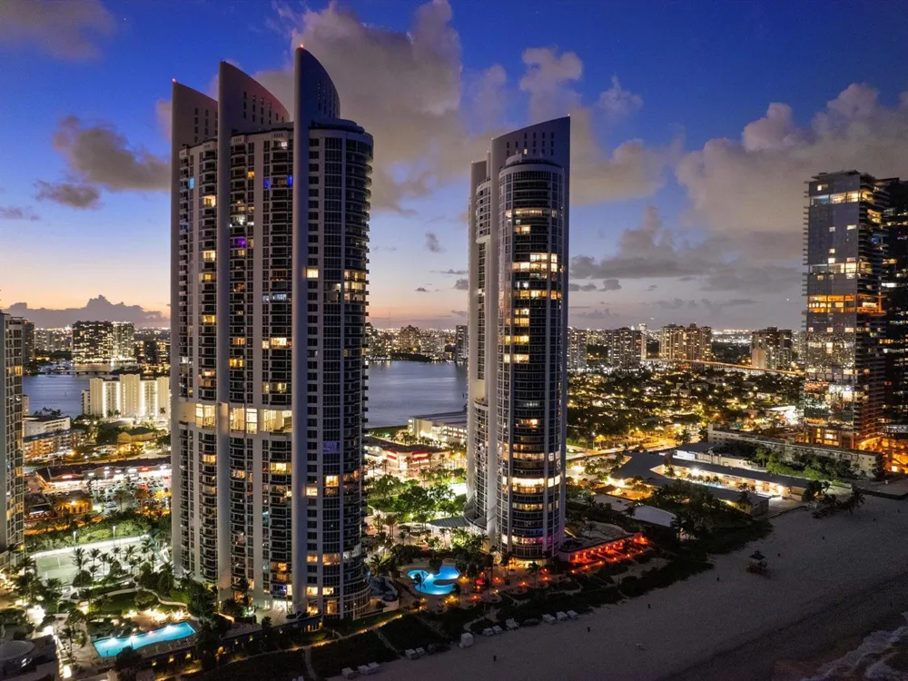 18101 Collins Avenue #401 Sunny Isles Beach, FL 33160
