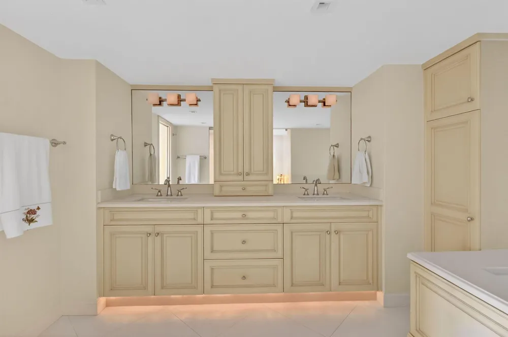 4000 Highway A1a #502 Hutchinson Island, FL 34949
