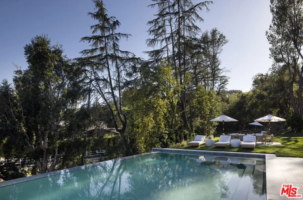 5544 Hoback Glen Road Hidden Hills, CA 91302