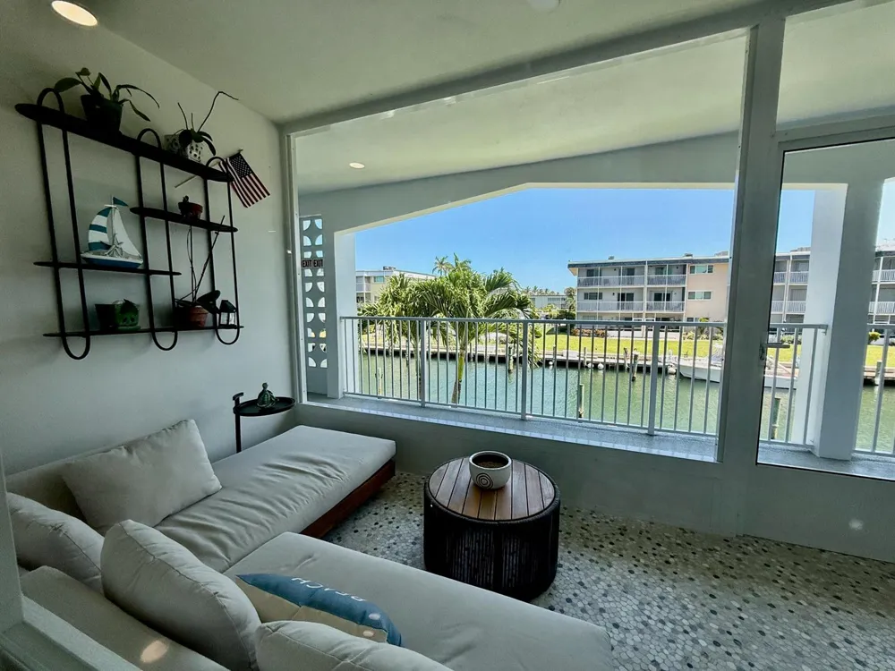110 Shore Court #209 North Palm Beach, FL 33408