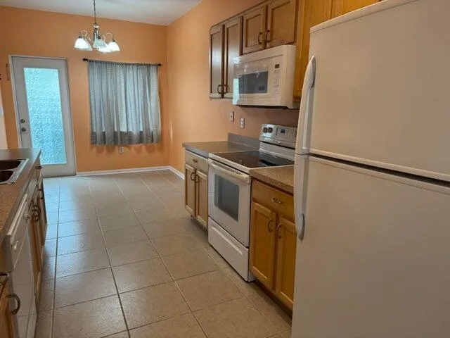 2131 SE Destin Drive 