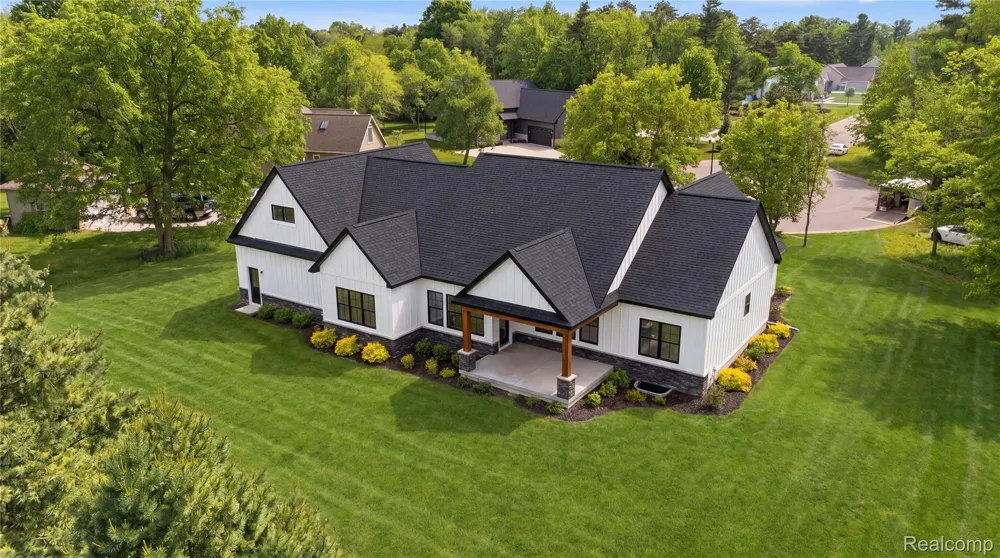 3855 Conifer Court Burtchville Township, MI 48059