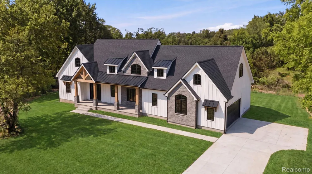3855 Conifer Court Burtchville Township, MI 48059