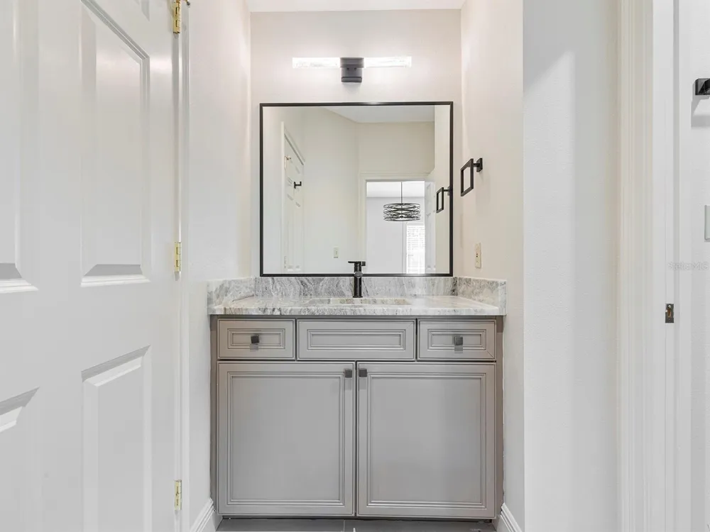 1223 COUNTRY CLUB OAKS CIRCLE Orlando, FL 32804