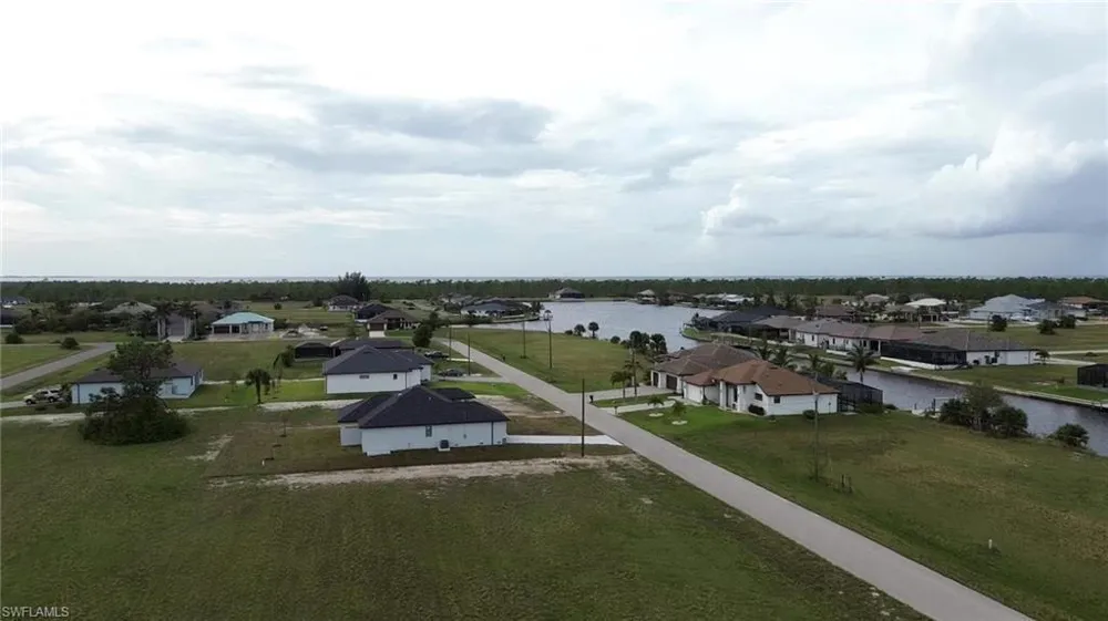 4106 NW 39th Street Cape Coral, FL 33993