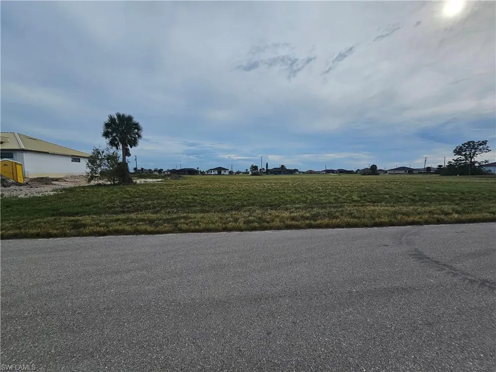 4106 NW 39th Street Cape Coral, FL 33993