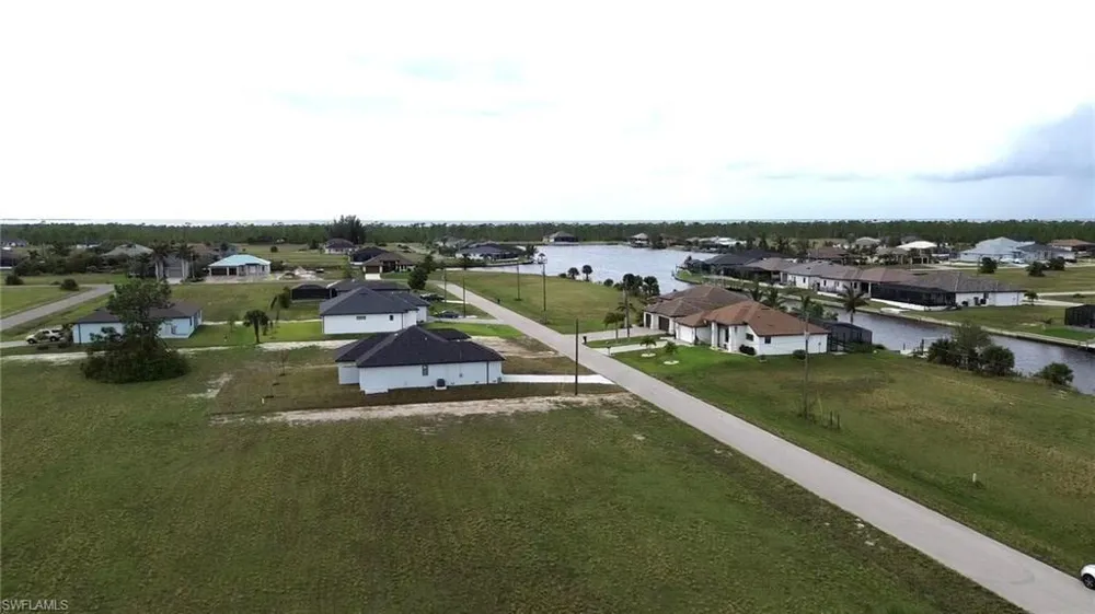 4106 NW 39th Street Cape Coral, FL 33993