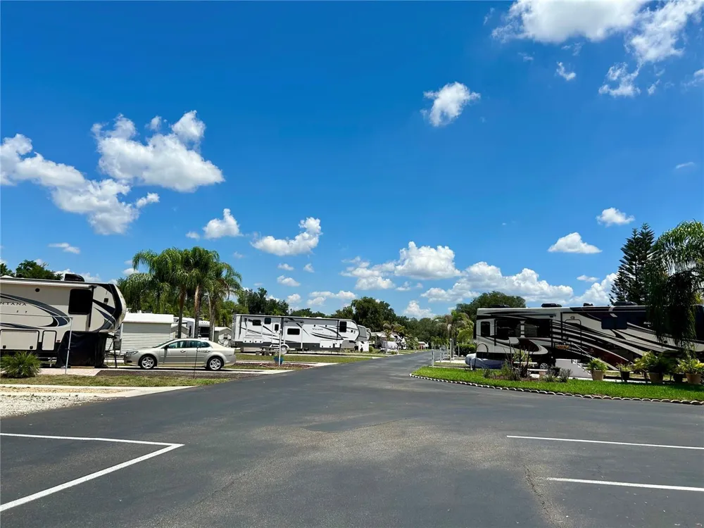 2928 BIRDIE DRIVE Bowling Green, FL 33834