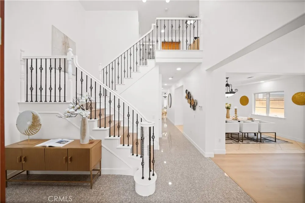 824 Ocean View Avenue Monrovia, CA 91016