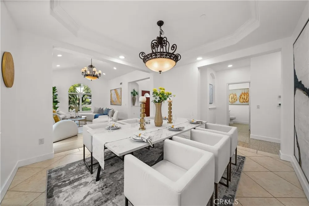 824 Ocean View Avenue Monrovia, CA 91016