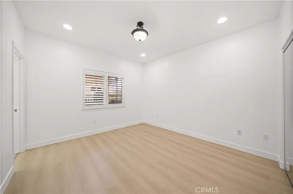 824 Ocean View Avenue Monrovia, CA 91016