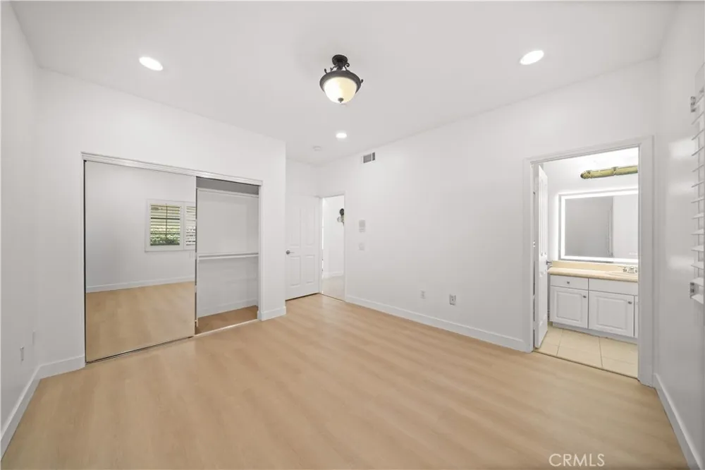 824 Ocean View Avenue Monrovia, CA 91016