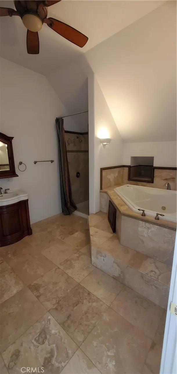 10458 Chatten Court Clearlake Oaks, CA 95423