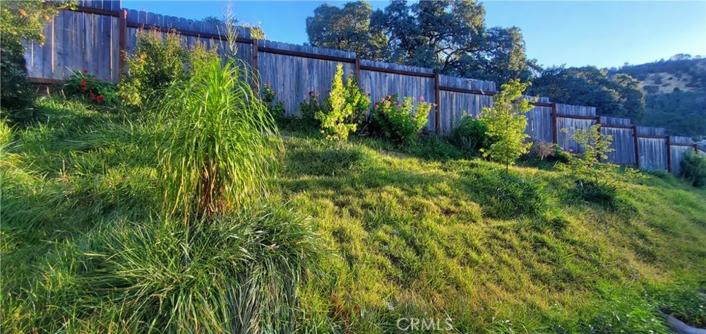 10458 Chatten Court Clearlake Oaks, CA 95423