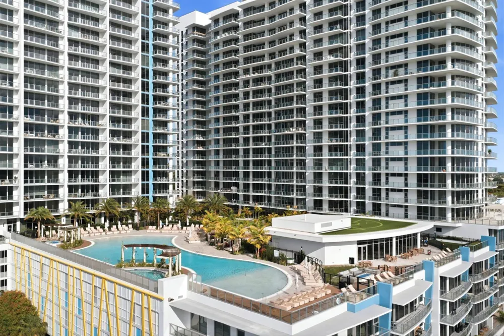 220 Lake Shore Drive #1205 Lake Park, FL 33403