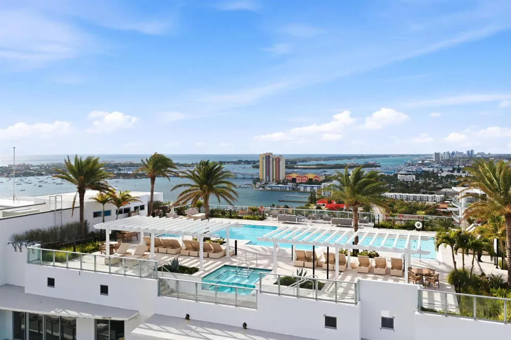 220 Lake Shore Drive #1205 Lake Park, FL 33403