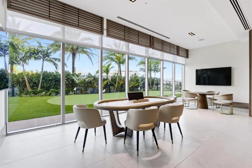 220 Lake Shore Drive #1205 Lake Park, FL 33403