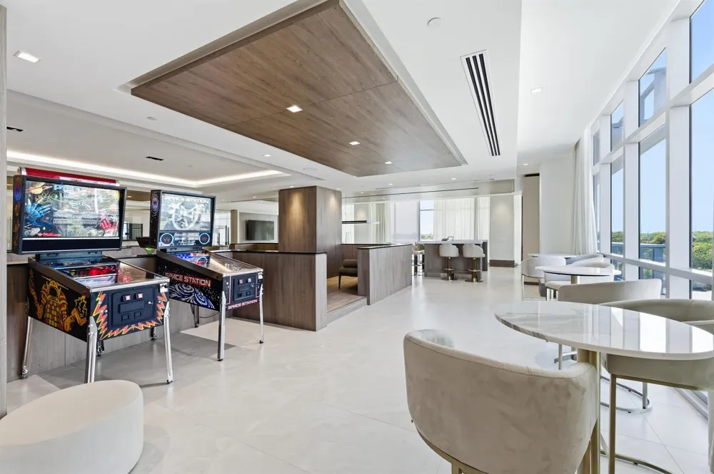 220 Lake Shore Drive #1205 Lake Park, FL 33403