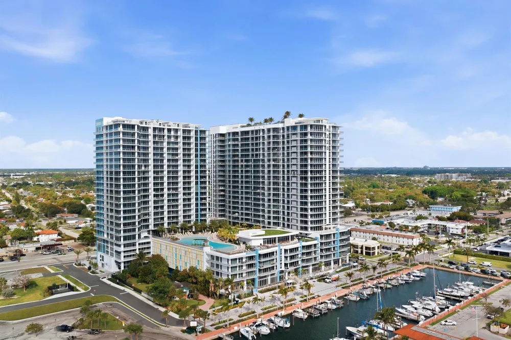220 Lake Shore Drive #1205 Lake Park, FL 33403