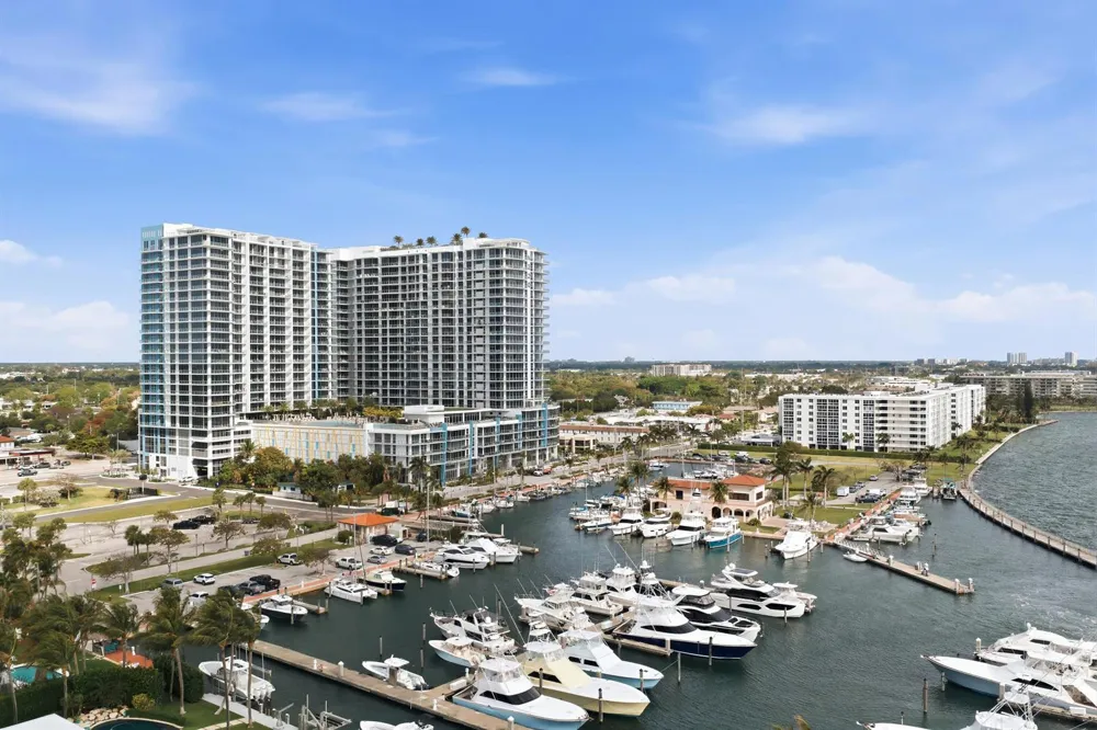 220 Lake Shore Drive #1205 Lake Park, FL 33403