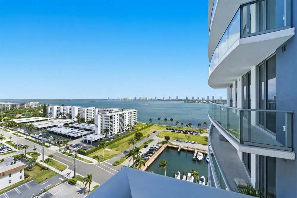 220 Lake Shore Drive #1205 Lake Park, FL 33403
