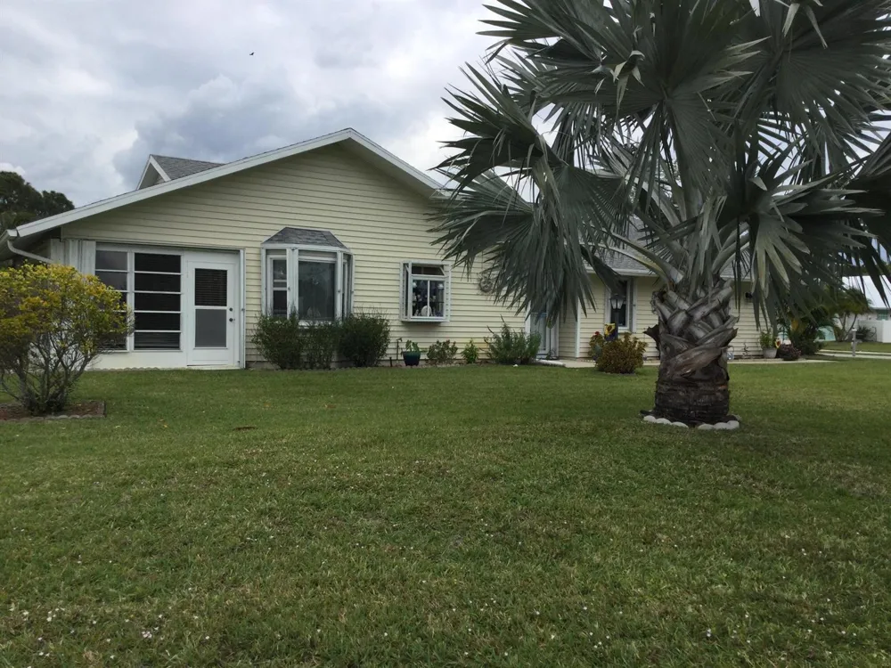 3882 SE Canvas Back Place Stuart, FL 34997