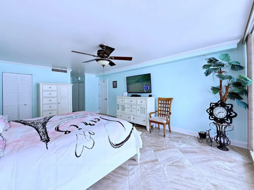 3546 S Ocean Boulevard #305 South Palm Beach, FL 33480