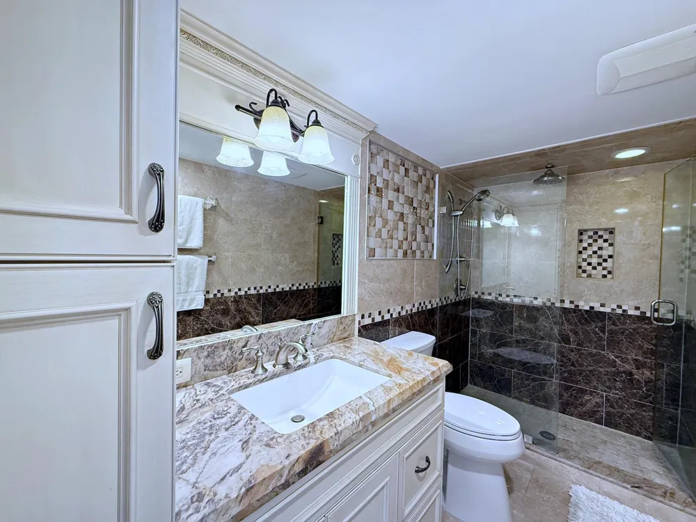 3546 S Ocean Boulevard #305 South Palm Beach, FL 33480