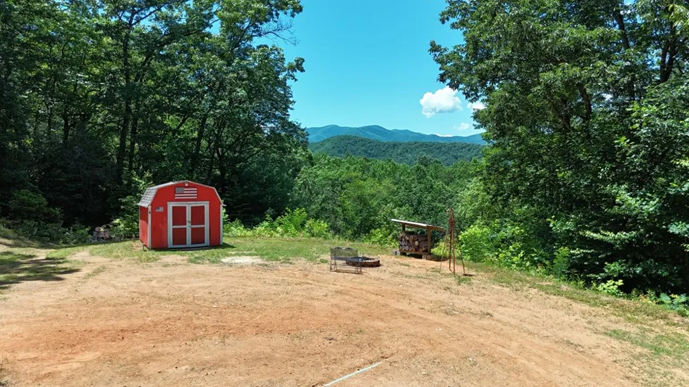 Chalk Hill Rd Franklin, NC 28734