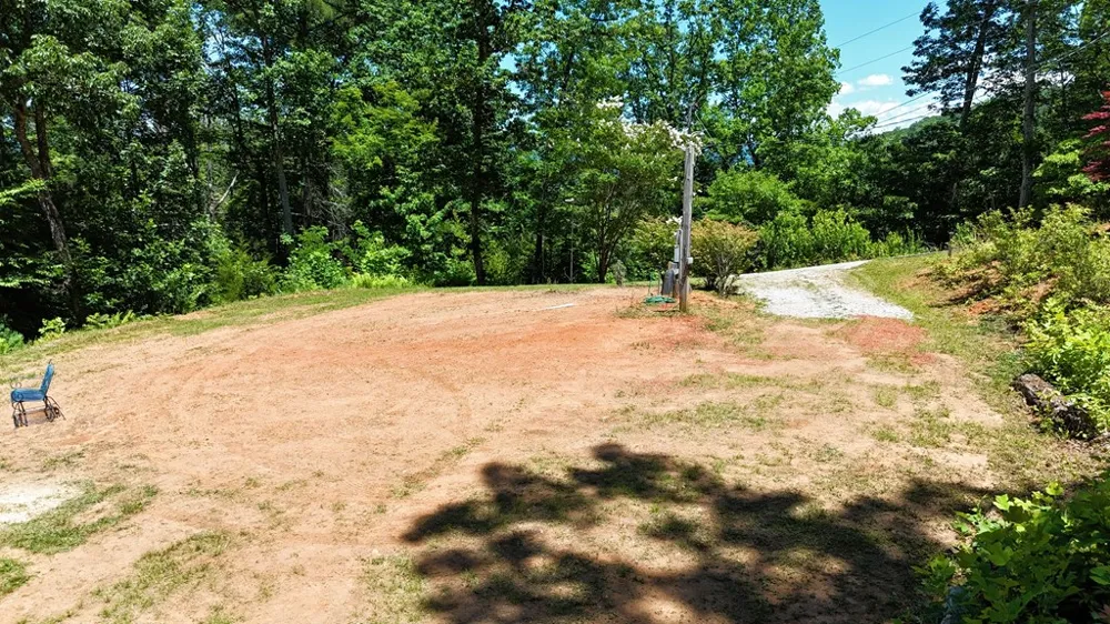 Chalk Hill Rd Franklin, NC 28734