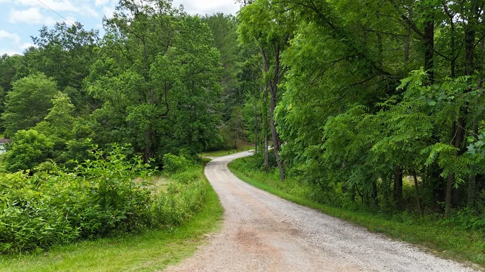 Chalk Hill Rd Franklin, NC 28734