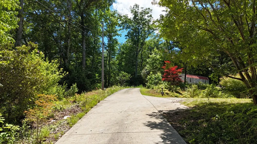 Chalk Hill Rd Franklin, NC 28734