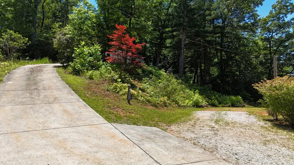 Chalk Hill Rd Franklin, NC 28734