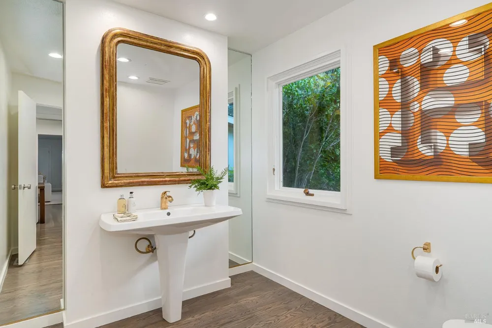 1615 Scott Street St. Helena, CA 94574
